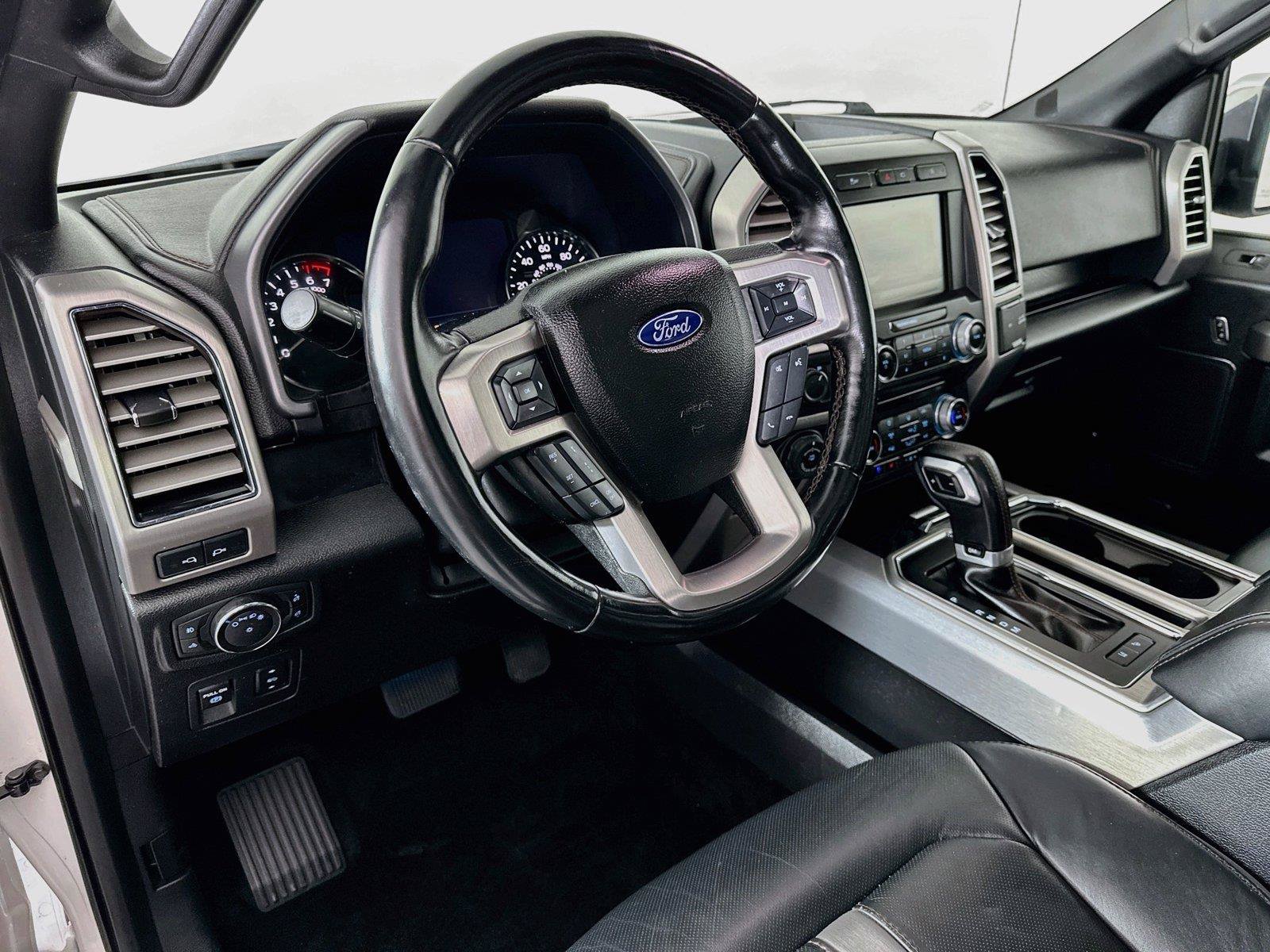 Used 2018 Ford F150 Platinum w/ Equipment Group 701A Luxury AWD/4WD image 25