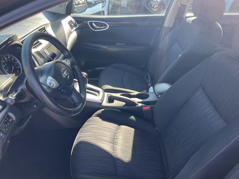 Used 2019 Nissan Sentra SV image 4
