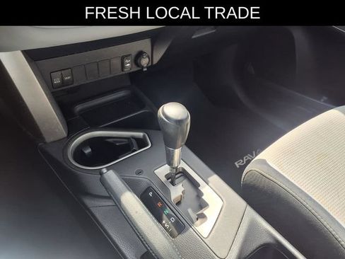 Used 2016 Toyota RAV4 XLE FWD image 25