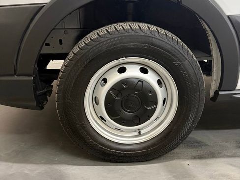 Used 2025 Ford Transit 250 Low Roof w/ Load Area Protection Package RWD image 6