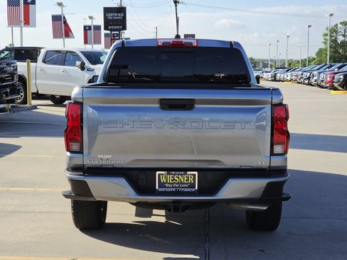 Used 2023 Chevrolet Colorado LT w/ LT Convenience Package II RWD image 6