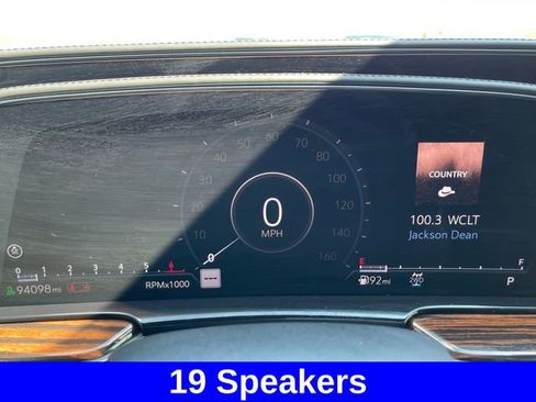 Used 2021 Cadillac Escalade ESV Premium Luxury w/ Driver Assist Tech Package image 15