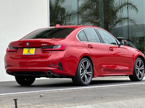 Used 2022 BMW 330i Sedan w/ Driving Assistance Package image 3