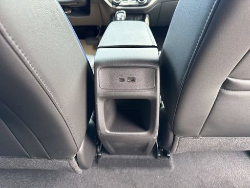 Used 2025 Buick Envista Sport Touring FWD image 23