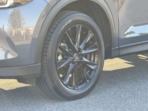 Used 2023 MAZDA CX-5 Carbon Edition image 29