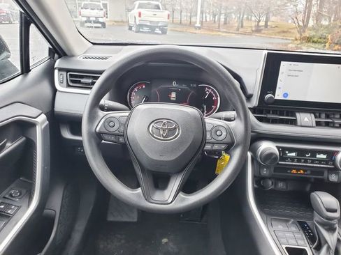 Used 2024 Toyota RAV4 LE image 11