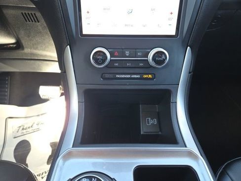 Certified 2023 Ford Edge SEL w/ Convenience Package image 32