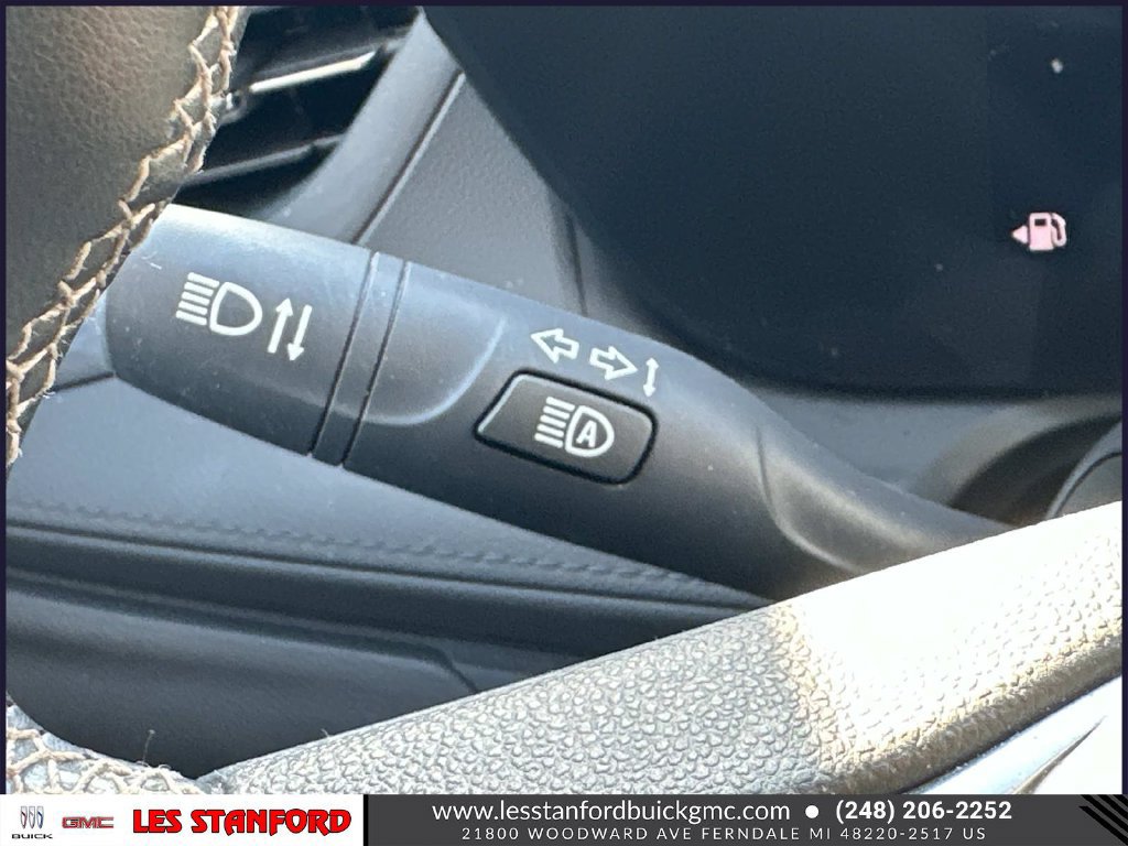 Certified 2024 Buick Encore GX Preferred w/ Comfort Package FWD image 26