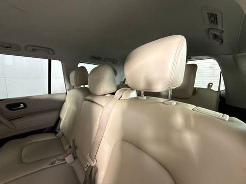 Used 2022 Nissan Armada SV w/ SV Appearance Package image 25