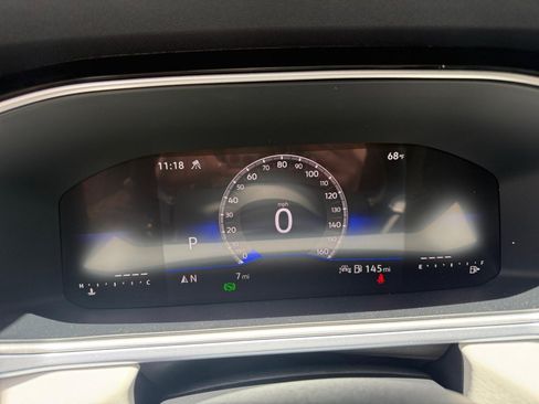 New 2026 Volkswagen Taos SE AWD/4WD image 11