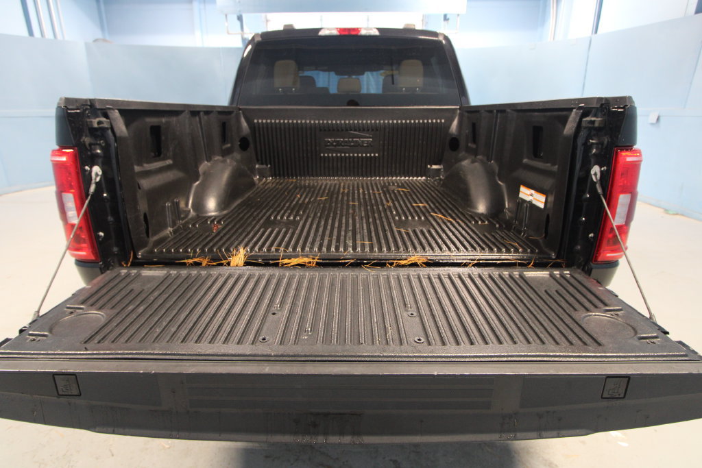 Used 2023 Ford F150 XLT AWD/4WD image 40