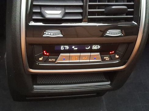 Certified 2025 BMW X5 xDrive50e w/ M Sport Package image 11