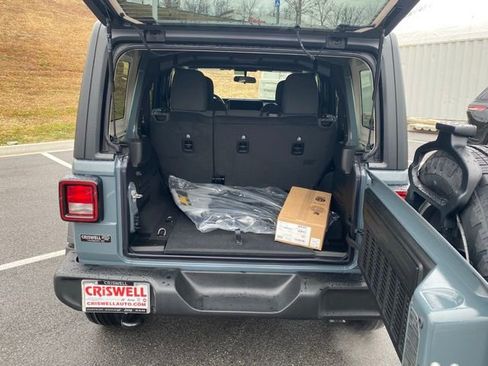 New 2026 Jeep Wrangler Unlimited Sport AWD/4WD image 9