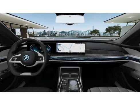 New 2025 BMW i7 eDrive50 image 10