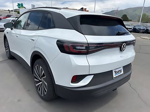 New 2026 Volkswagen ID.4 Pro AWD/4WD image 5