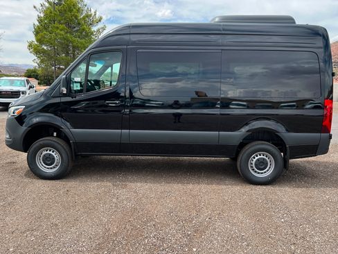 New 2026 Mercedes-Benz Sprinter 2500 image 2