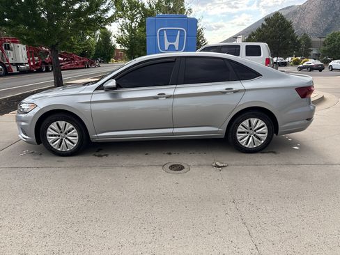 Used 2019 Volkswagen Jetta S FWD image 5