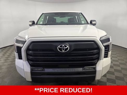 Used 2022 Toyota Tundra SR5 RWD image 2