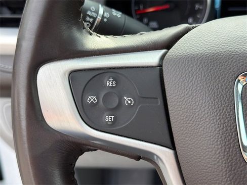 Used 2017 GMC Acadia SLT image 25