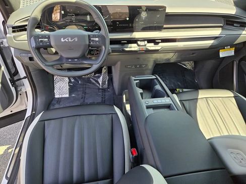 New 2026 Kia EV9 GT-Line AWD/4WD image 19