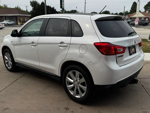 Used 2015 Mitsubishi Outlander Sport ES AWD/4WD image 8
