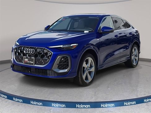 New 2025 Audi Q5 Prestige image 1