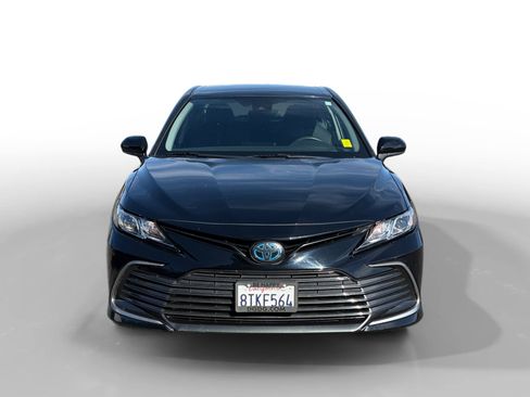 Used 2021 Toyota Camry LE FWD image 8