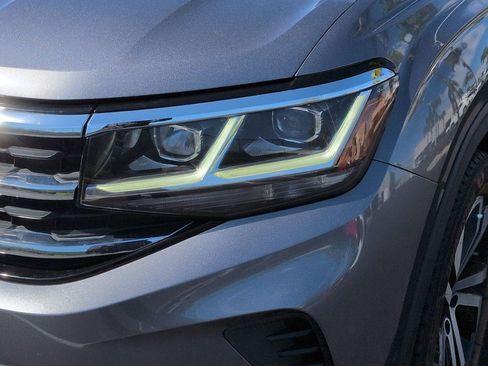 Used 2021 Volkswagen Atlas SEL Premium image 6