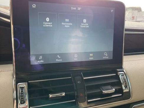Used 2020 Lincoln Navigator L Reserve w/ Luxury Package AWD/4WD image 42