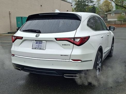 Used 2023 Acura MDX SH-AWD w/ Technology Package image 10