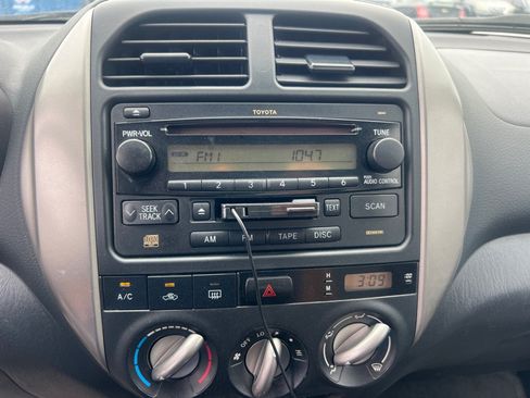 Used 2004 Toyota RAV4 4WD image 31