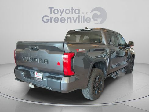 Used 2023 Toyota Tundra SR5 w/ SR5 Convenience Package AWD/4WD image 6