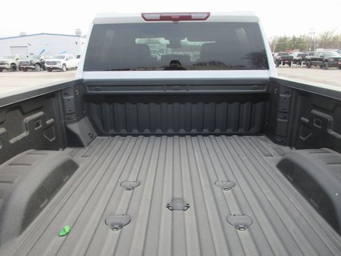 New 2026 GMC Sierra 2500 Pro image 8