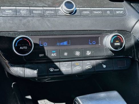 Certified 2023 Hyundai Elantra SEL w/ Convenience Package FWD image 21