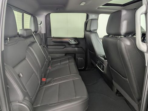 Used 2024 GMC Sierra 2500 Denali w/ Denali Reserve Package image 19