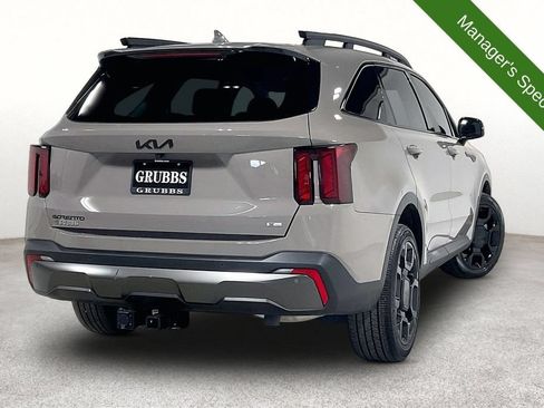 Used 2025 Kia Sorento X-Line EX AWD/4WD image 2