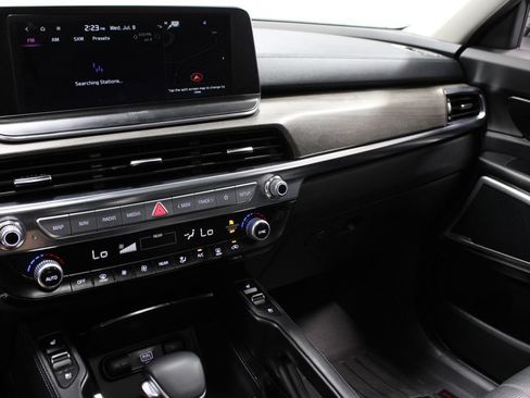 Used 2022 Kia Telluride EX w/ EX Premium Package FWD image 30