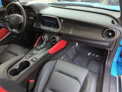 Used 2023 Chevrolet Camaro LT w/ Technology Package RWD image 24