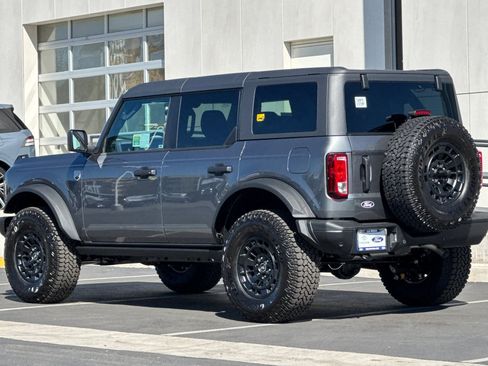 New 2026 Ford Bronco Big Bend w/ Black Diamond Package image 5