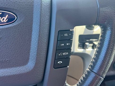 Used 2013 Ford F150 Lariat w/ Lariat Chrome Pkg AWD/4WD image 33