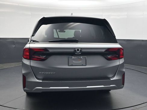 Used 2025 Honda Odyssey EX-L image 5