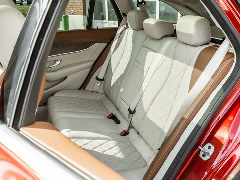 Used 2021 Mercedes-Benz E 450 4MATIC All-Terrain Wagon image 30