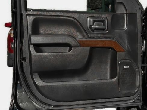 Used 2017 GMC Sierra 2500 SLT image 14