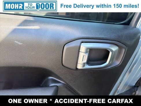 Used 2024 Jeep Gladiator Sport image 34