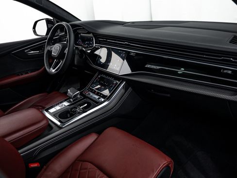 Certified 2024 Audi SQ8 Prestige AWD/4WD image 19