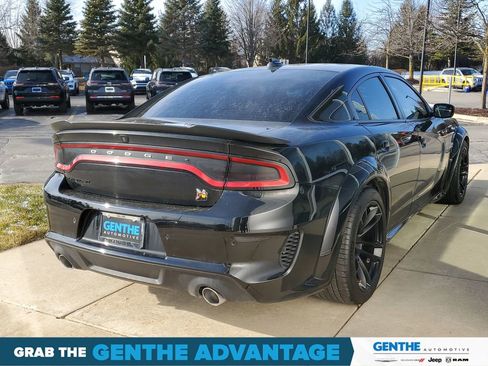 Used 2021 Dodge Charger Scat Pack image 4