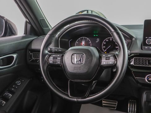 Used 2023 Honda Civic Sport image 12