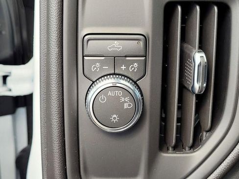 New 2026 GMC Sierra 2500 Pro w/ Convenience Package RWD image 14