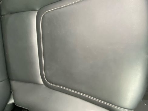 Used 2025 Nissan Armada SV AWD/4WD image 33