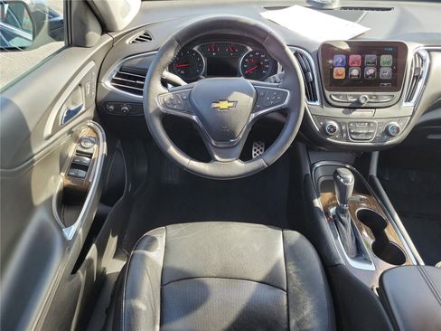 Used 2017 Chevrolet Malibu Premier image 10